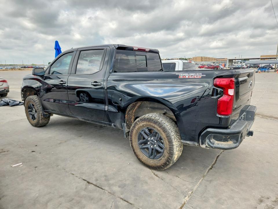 2022 Chev Silverado K1500 ltz