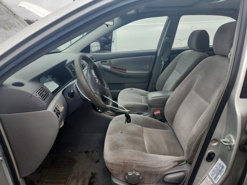 2004 Toyota Corolla le