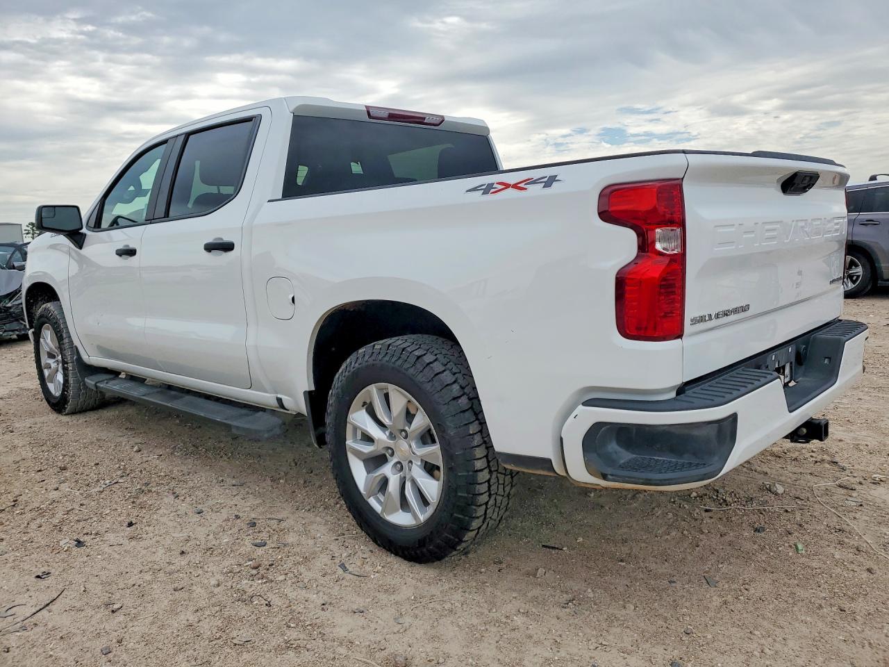 2024 Chevrolet Silverado K1500 Custom