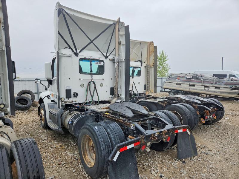 2018 Peterbilt 579 Semi Truck