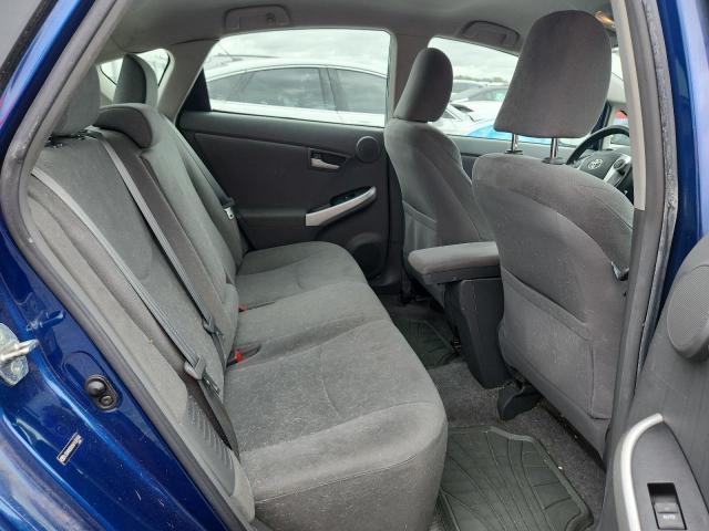 2010 Toyota Prius iii