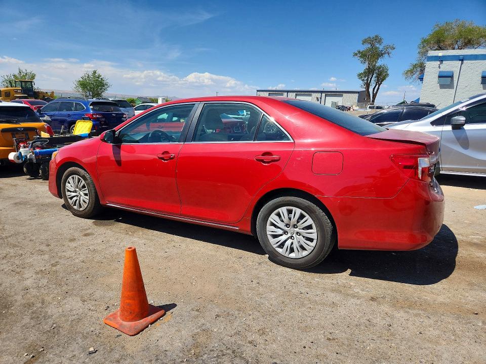 2013 Toyota Camry le