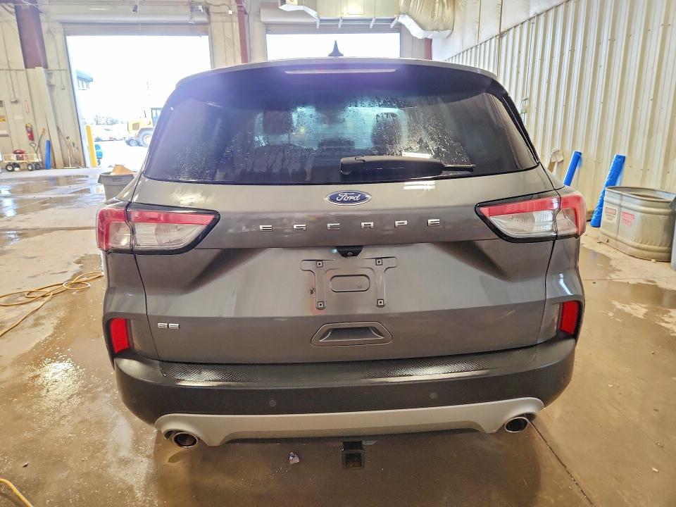2021 Ford Escape se
