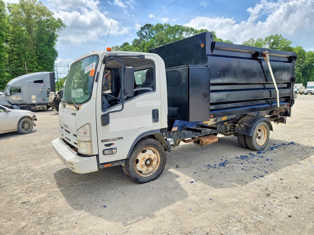 2015 Isuzu NPR HD