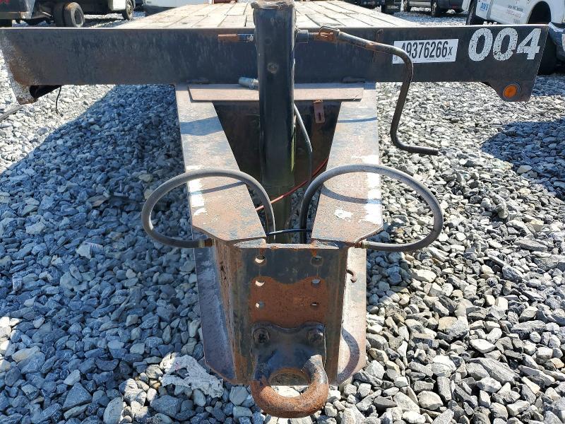 2004 Towmaster T-40 Equipment Trailer