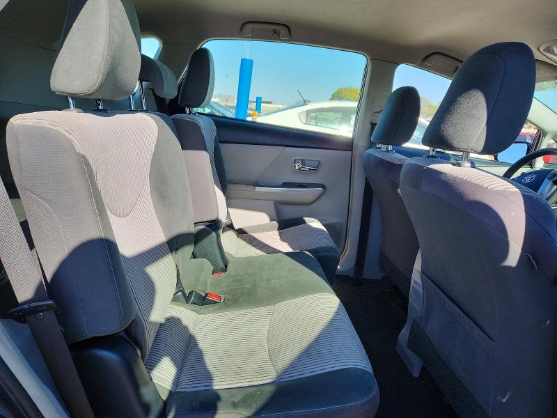 2015 Toyota Prius v two