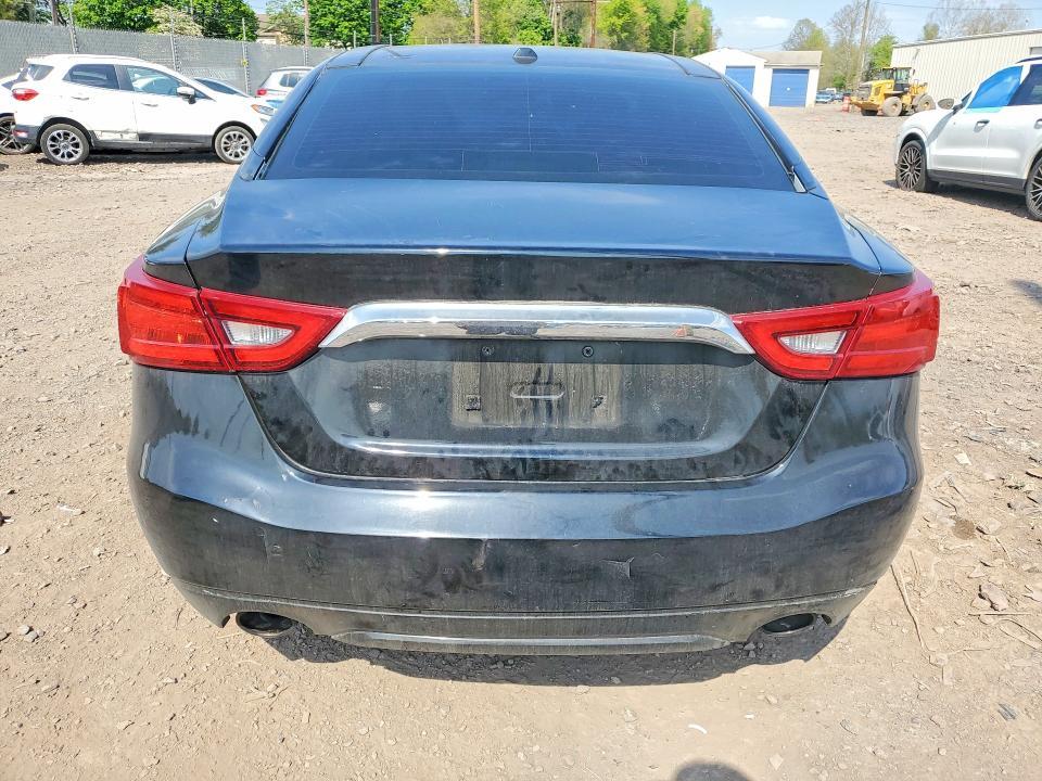 2017 Nissan Maxima Platinum
