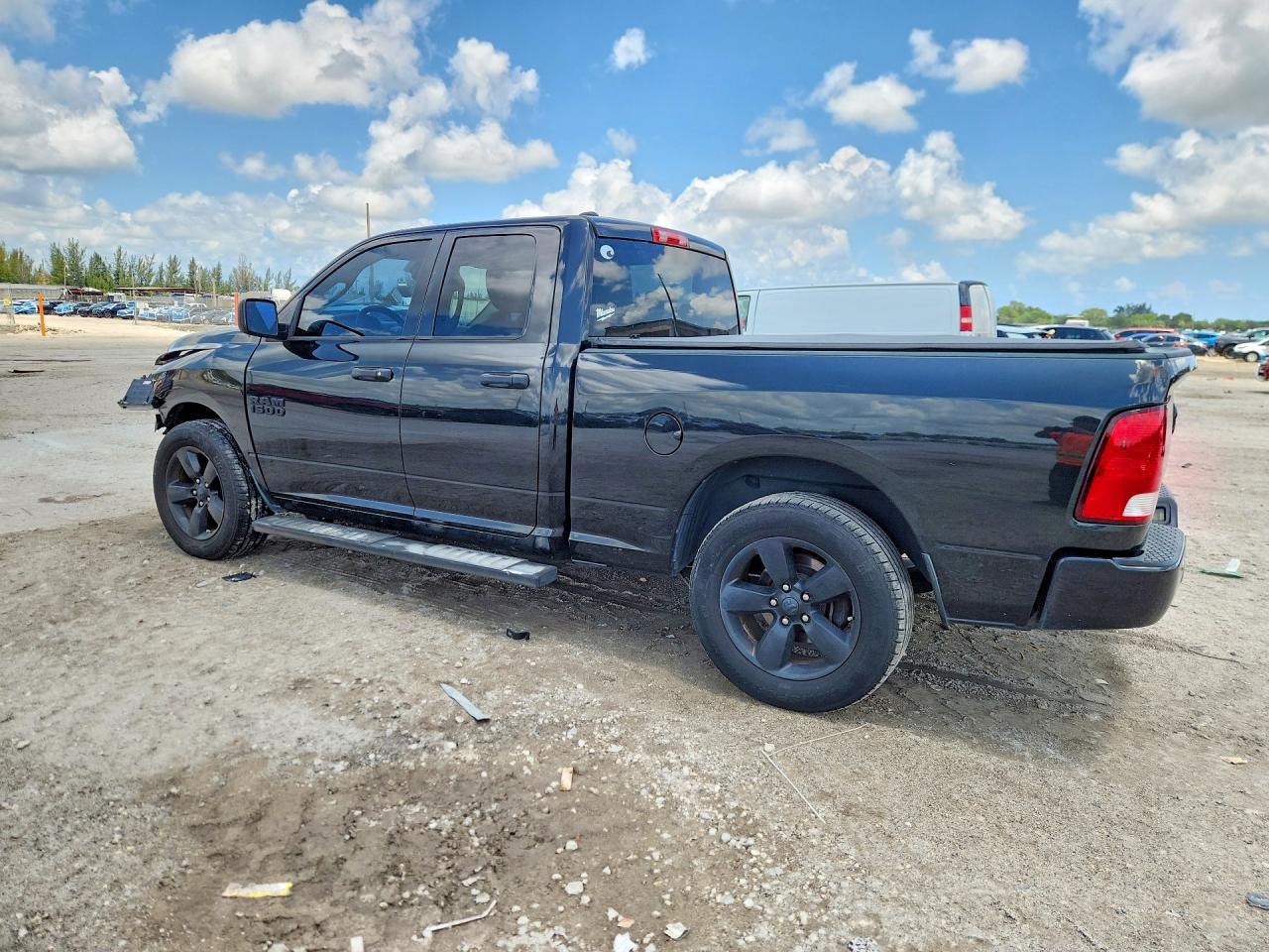 2016 Dodge RAM 1500 ST