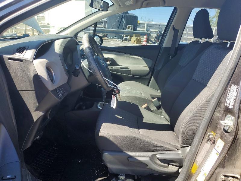 2016 Toyota Yaris 5-door le