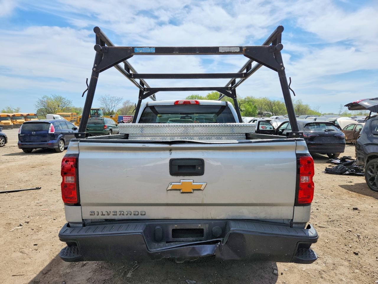2018 Chevrolet Silverado C1500