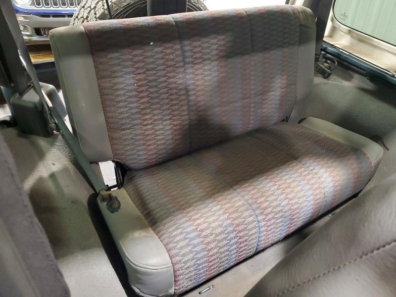 1998 Jeep Wrangler / tj Sport