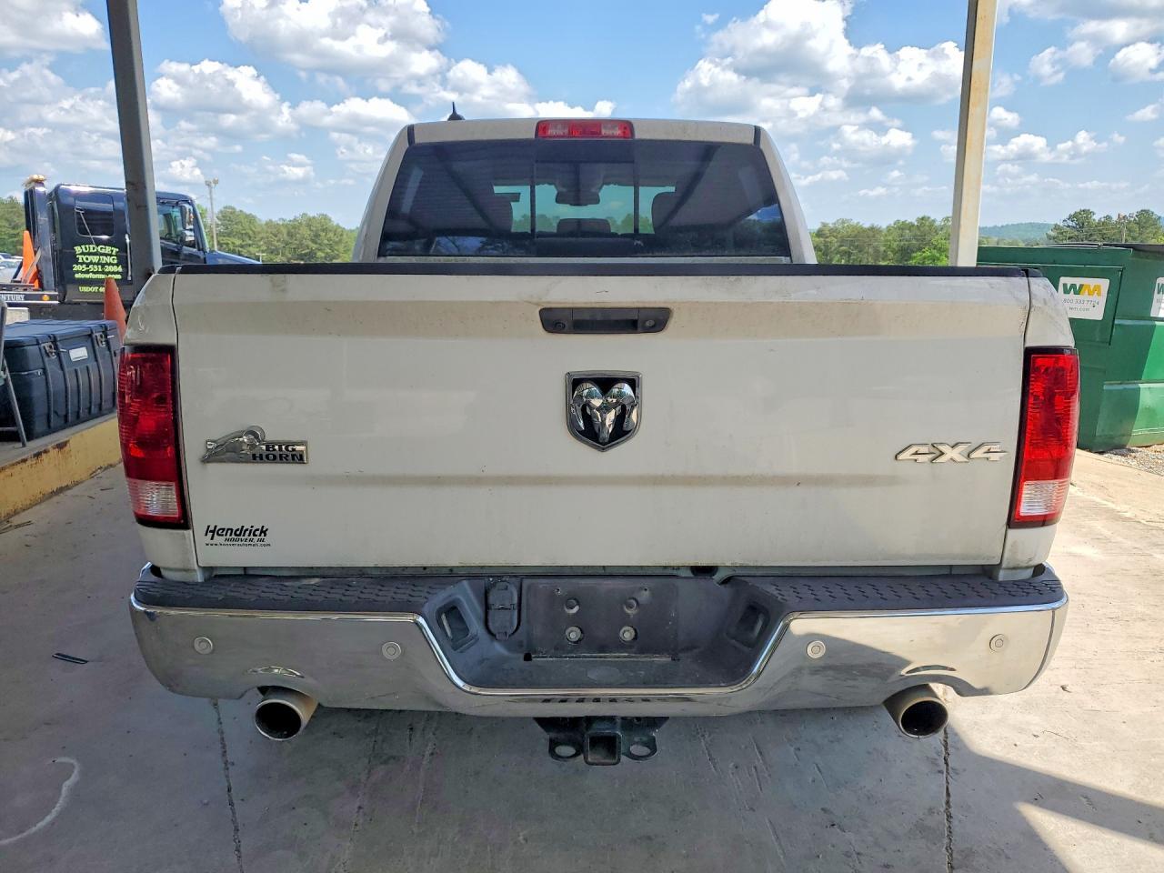 2017 Dodge RAM 1500 SLT