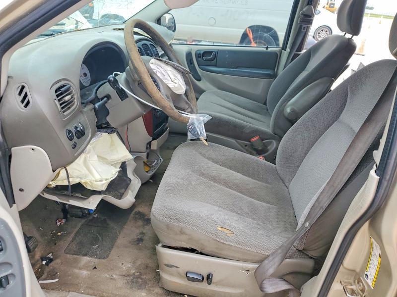 2005 Chrysler Town & Country