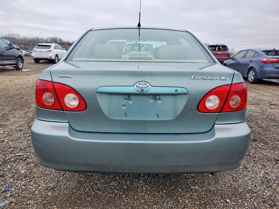 2005 Toyota Corolla le
