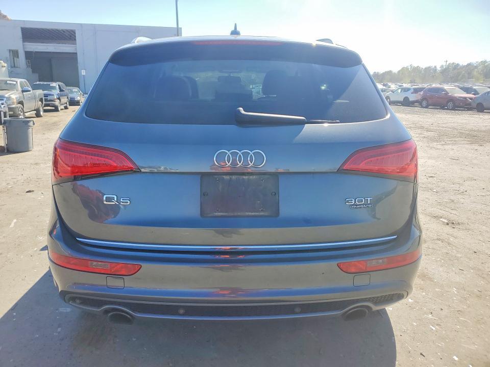 2015 Audi Q5 Premium Plus