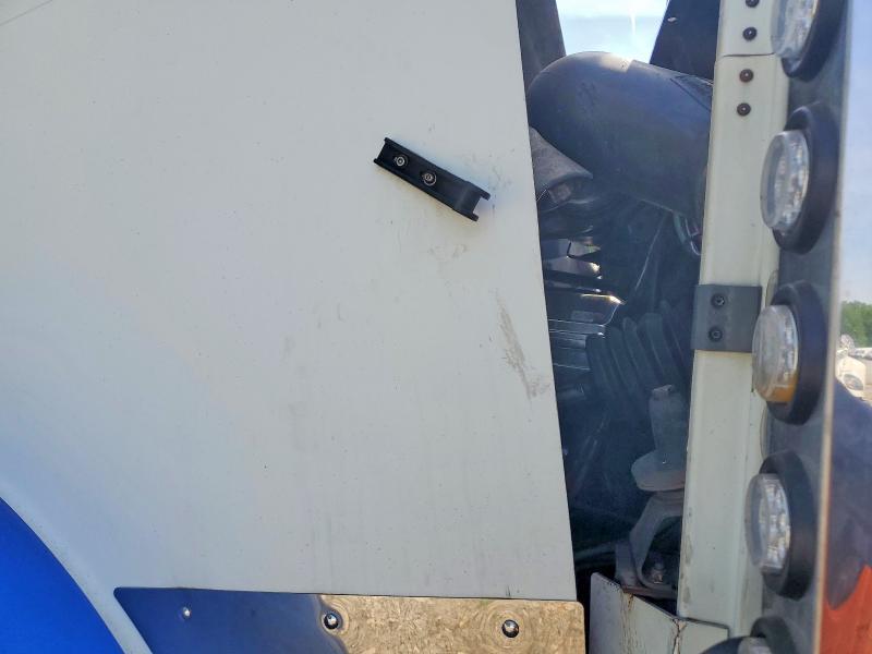 2005 Freightliner Fld132 Semi Truck