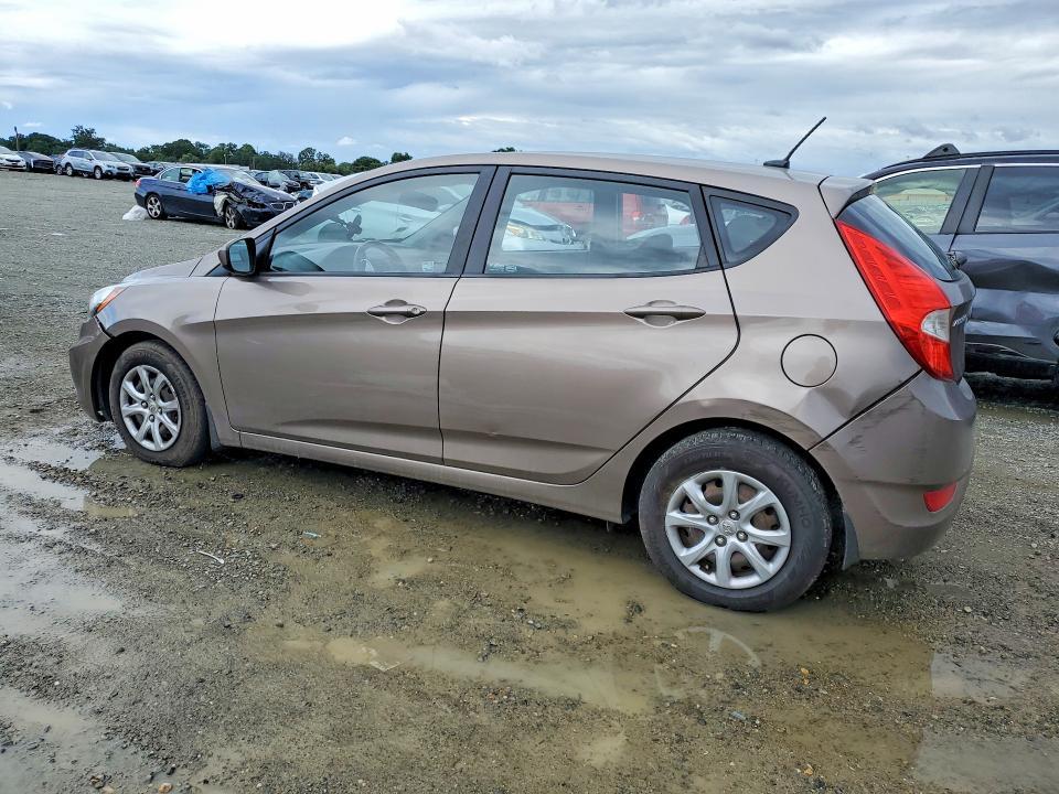 2012 Hyundai Accent gs
