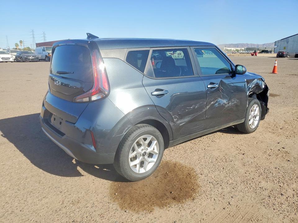 2025 KIA Soul lx