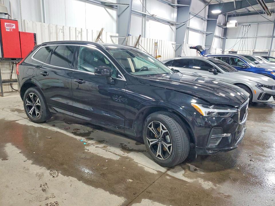 2022 Volvo Xc60 B5 Momentum