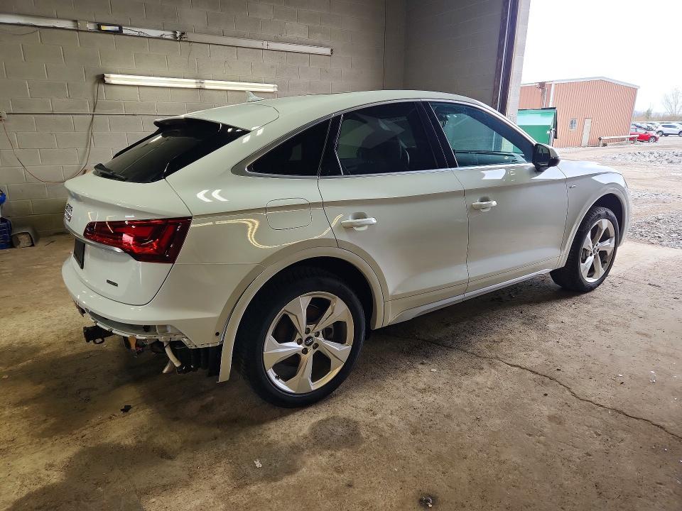 2021 Audi Q5 Sportback Prestige