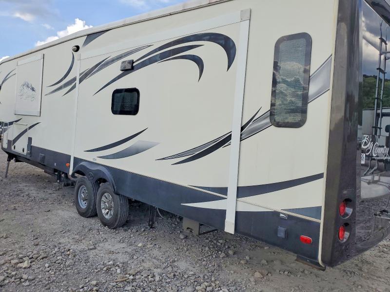 2015 Heartland BIG Country Camper