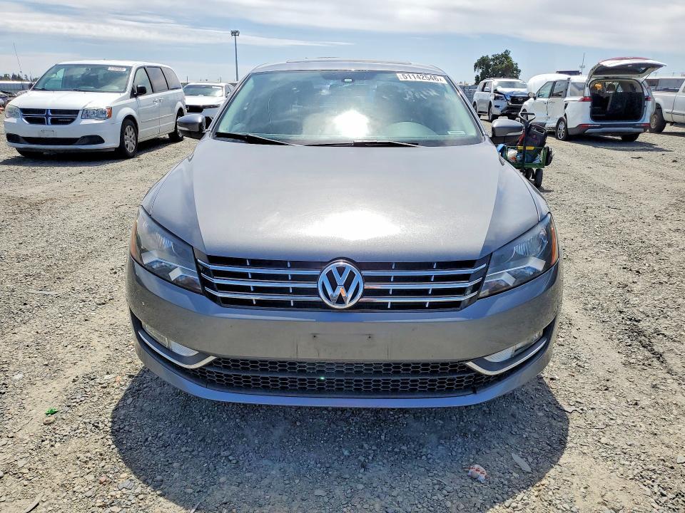 2014 Volkswagen Passat se