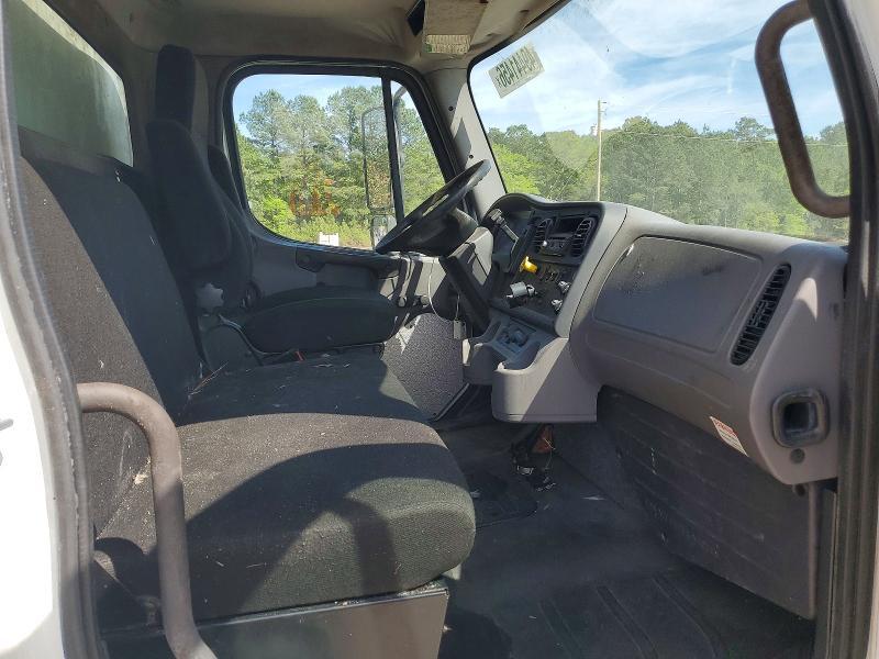 2016 Freightliner M2 106 Medium Duty