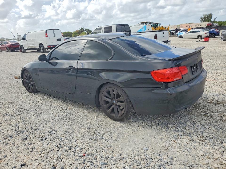 2011 BMW 328 i
