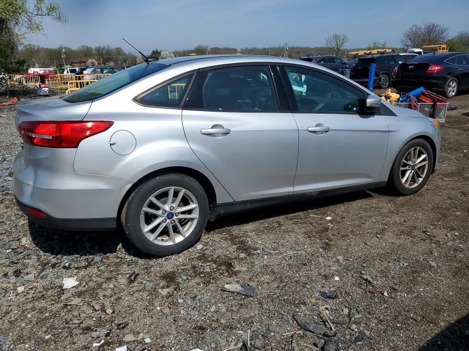 2017 Ford Focus se