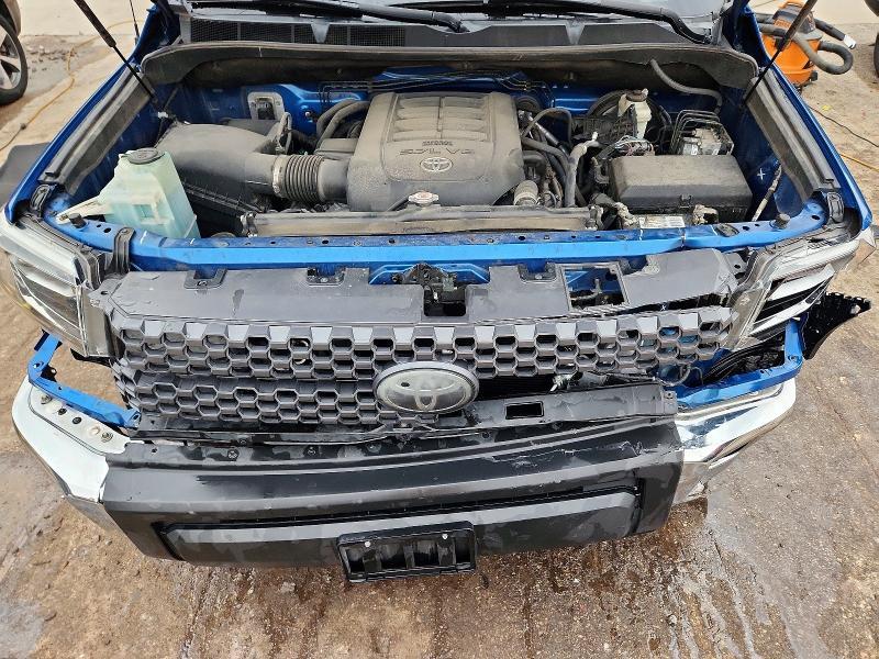 2018 Toyota Tundra Crewmax SR5