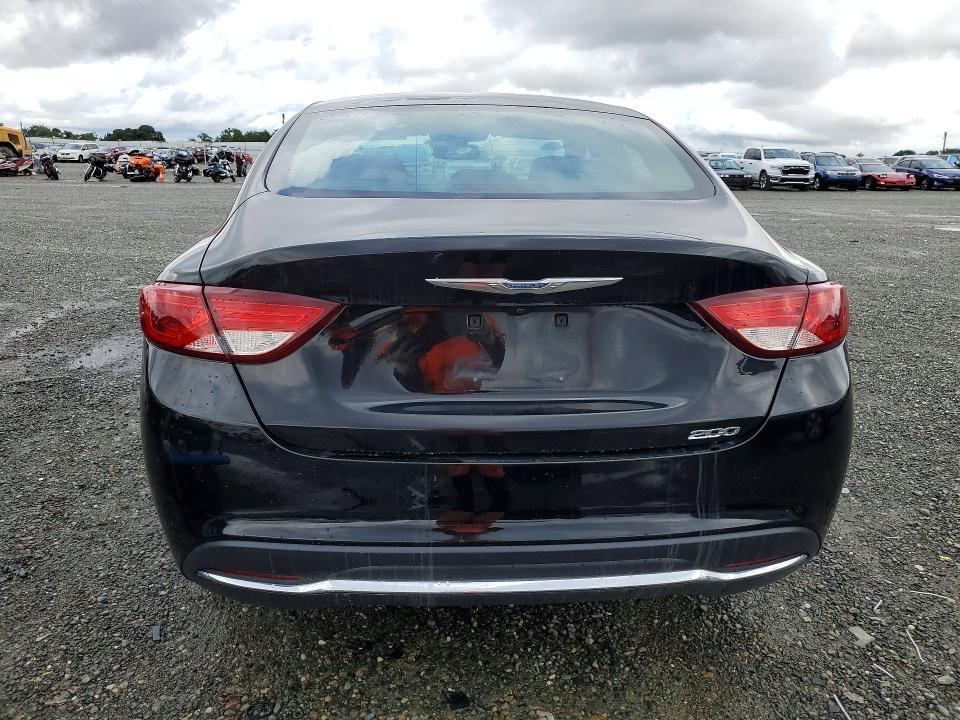 2016 Chrysler 200 Limited