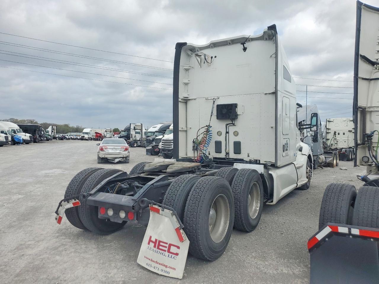 2020 Kenworth T680 Semi Truck