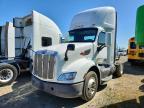2017 Peterbilt 579-Semi Truck