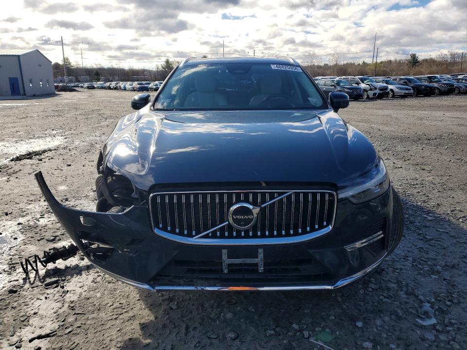 2022 Volv Xc60