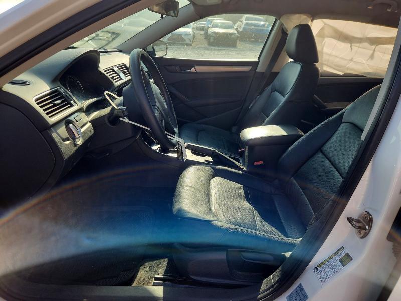 2014 Volkswagen Passat s