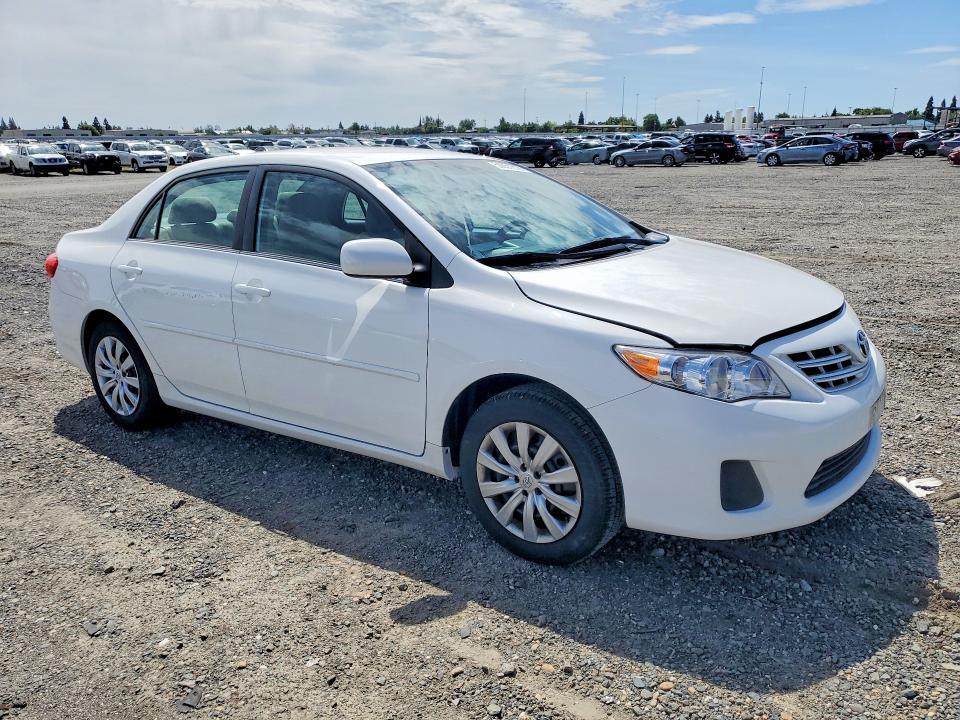 2013 Toyota Corolla le