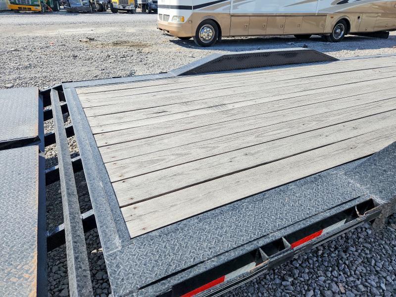 2025 Trailers Gooseneck