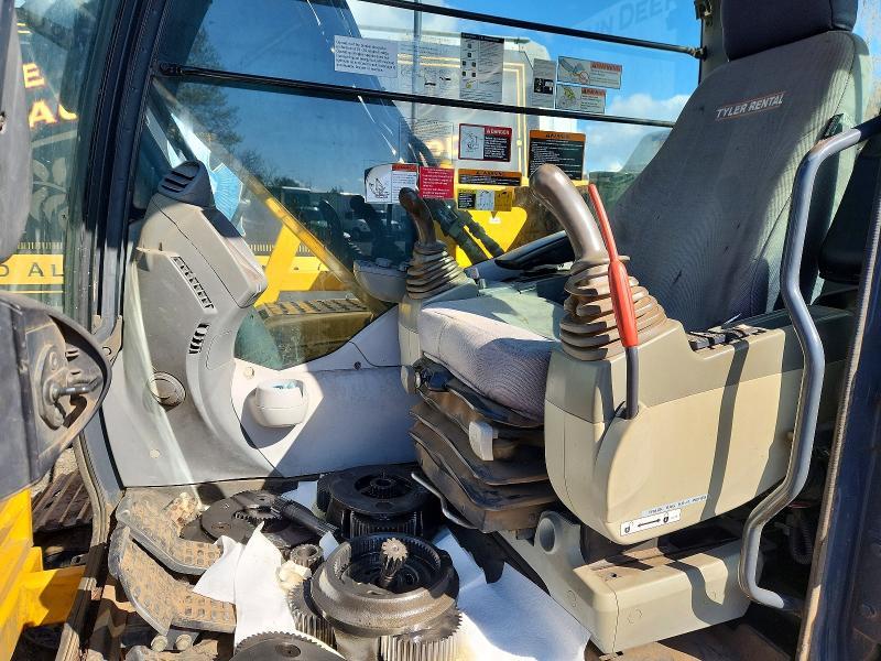 2014 John Deere 130g Excavator