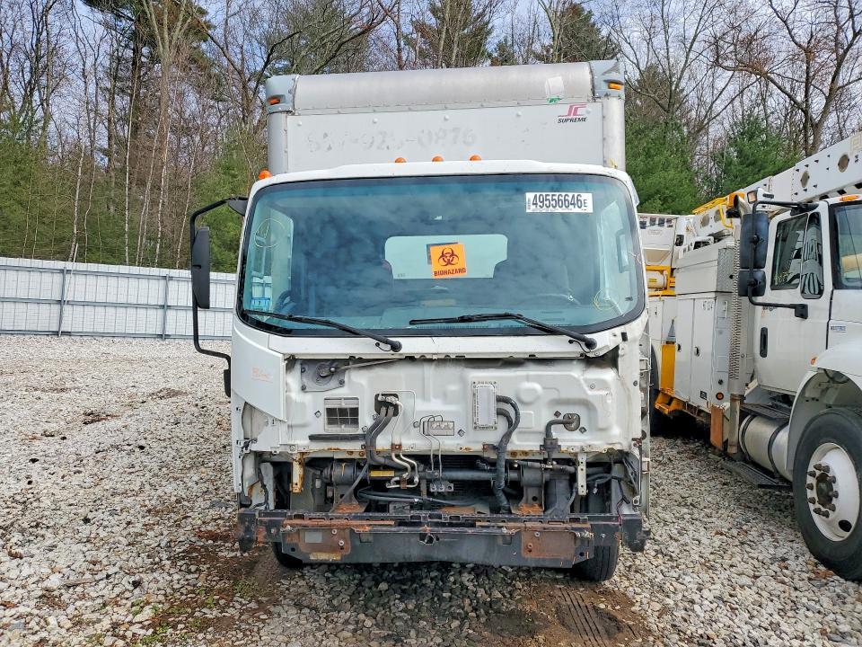 2015 Isuzu NPR Truck BOX Truck