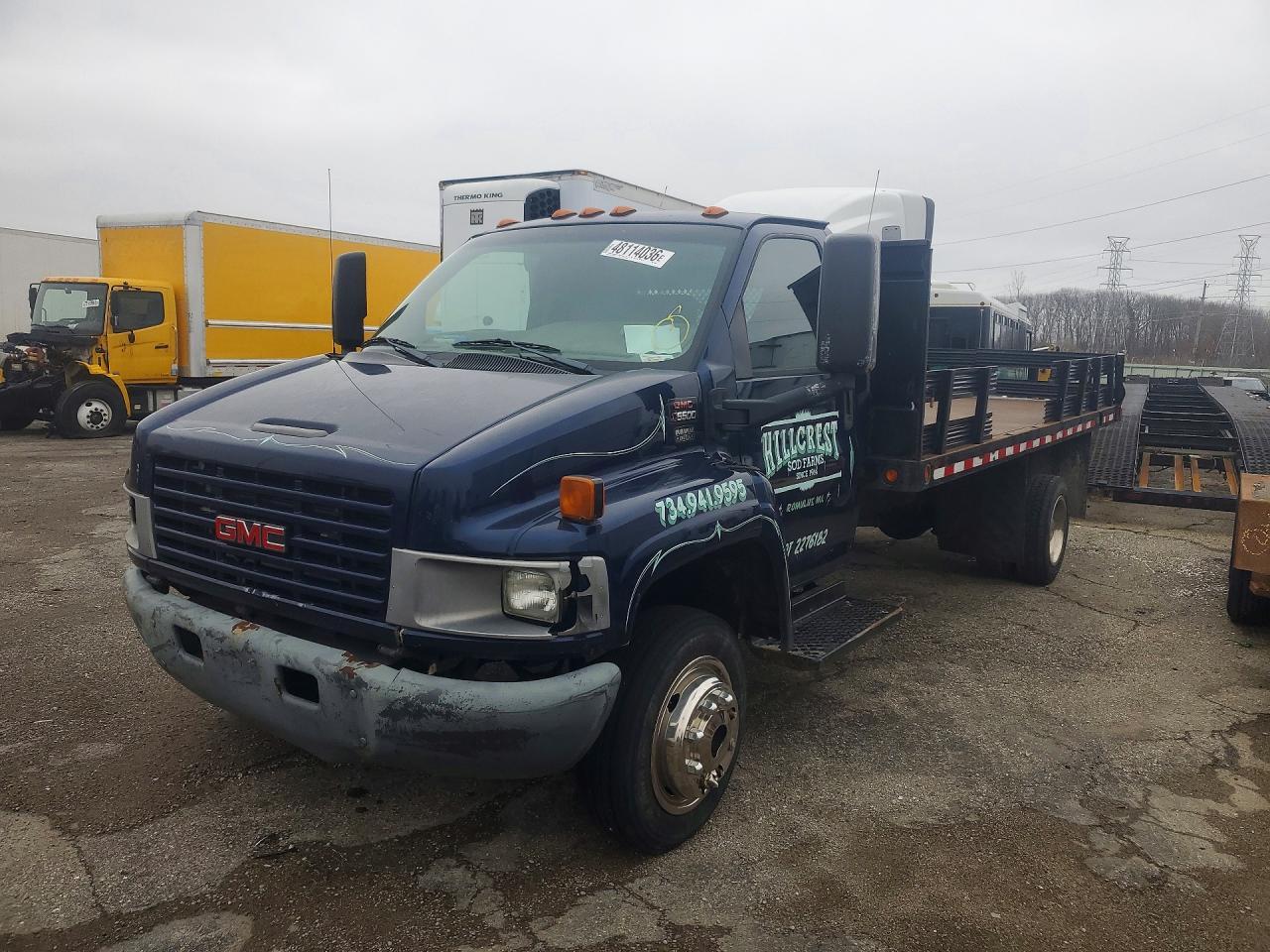 2004 GMC C5500 Flatbed Truck