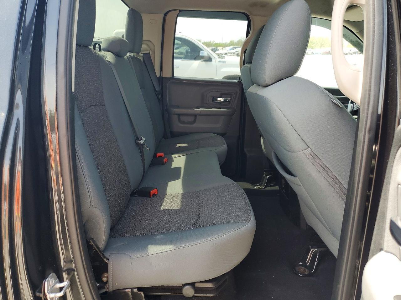 2016 Dodge RAM 1500 SLT