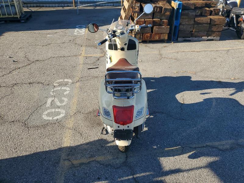 2010 Vespa GTS 300 Super