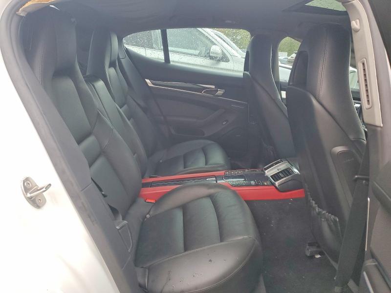 2014 Porsche Panamera Turbo