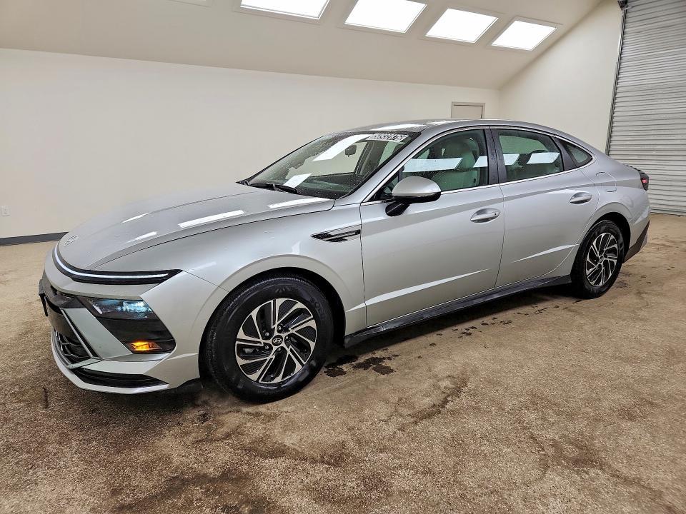 2026 Hyundai Sonata Hybrid Blue