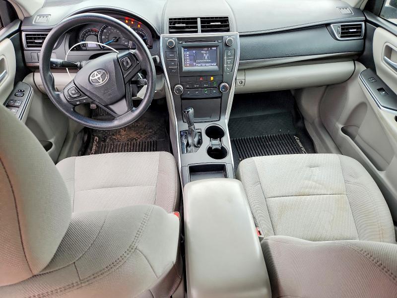 2015 Toyota Camry le