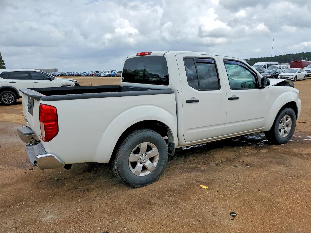 2013 Nissan Frontier S