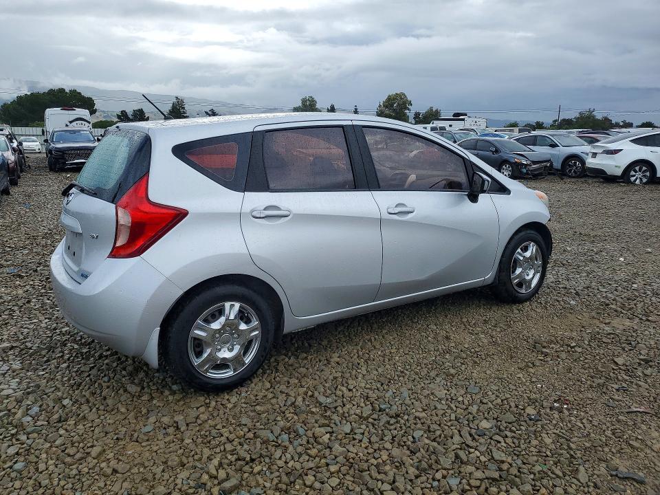 2015 Nissan Versa Note sv