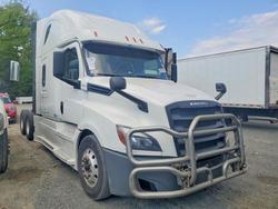 Salvage trucks for sale at Waldorf, MD auction: 2020 Freigliner 2020 Freightliner Cascadia 126 Semi Truck