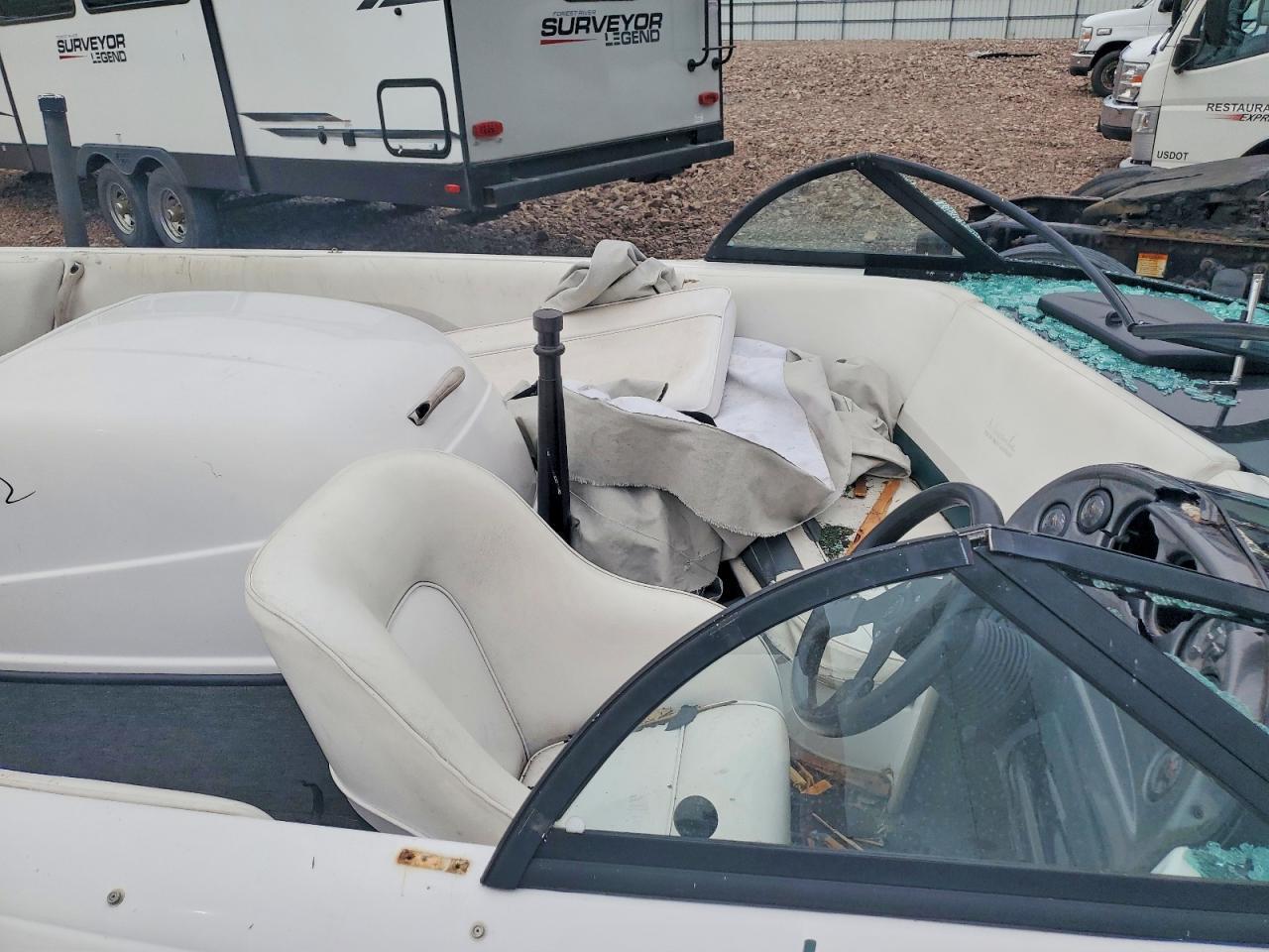 1999 Moom Kanga Wtrailer