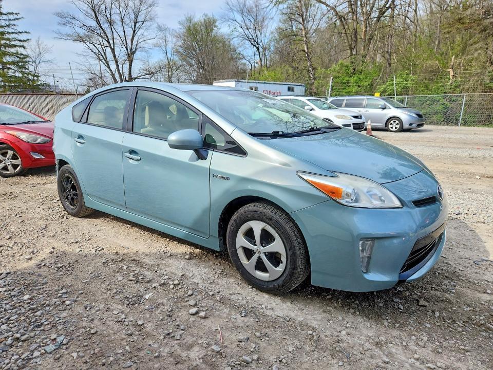2013 Toyota Prius Three